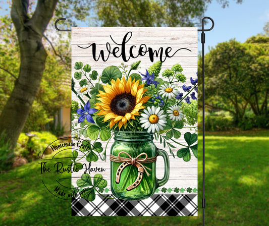 Beautiful Welcome St Patrick's Garden Flag